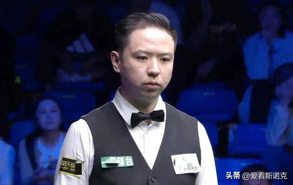 仅是两支球 仅是两支球