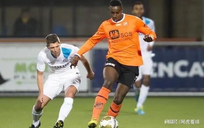 一名具备巨 一名具备巨